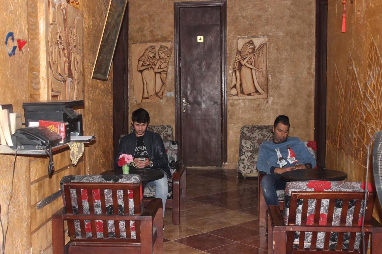 Family Palace Hostel Κάιρο Εξωτερικό φωτογραφία